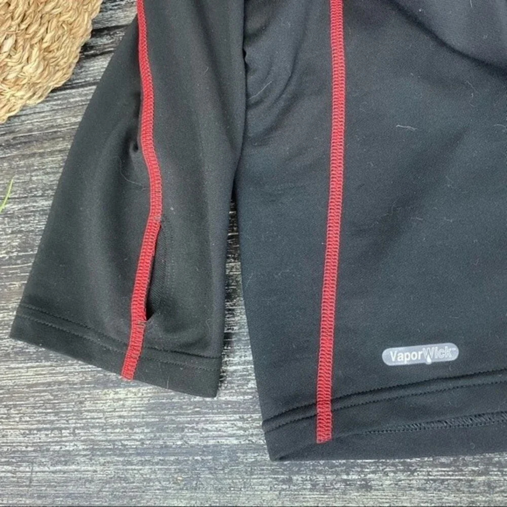 The North Face Men's Black & Gray Color Block Quarter Zip Long Sleeve Shirt M